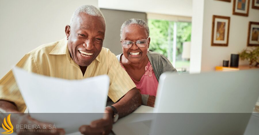 Descubra se é possível solicitar a aposentadoria pela internet